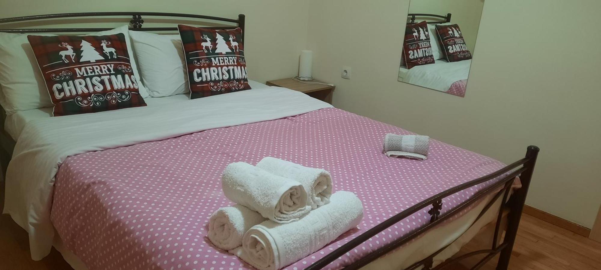 Livia'S Room To Ampelokipi Metro Airport Line Atenas Exterior foto